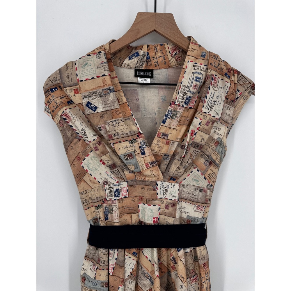 Retrolicious Modcloth Portcard Love Letters Print Dress Womens Small Tan Novelty - Picture 3 of 14